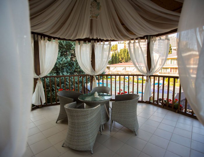 Бар «Веранда» - Курорт-отель «Демерджи»