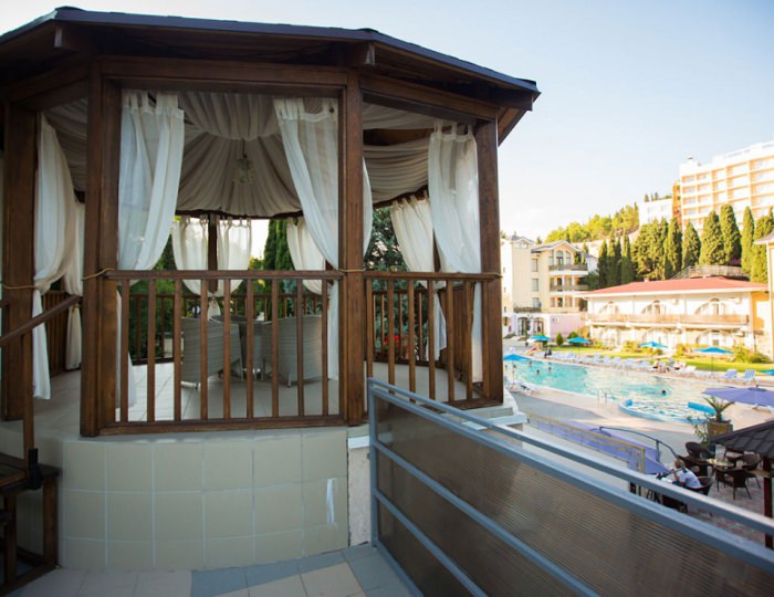 Бар «Веранда» - Курорт-отель «Демерджи»