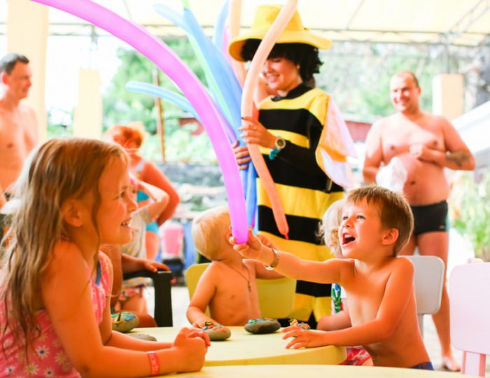 Анимация на пляже - Курорт-отель «Демерджи»