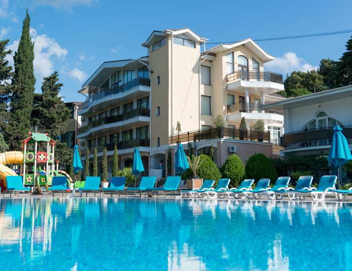 Внешний вид и территория - Курорт-отель «Демерджи»